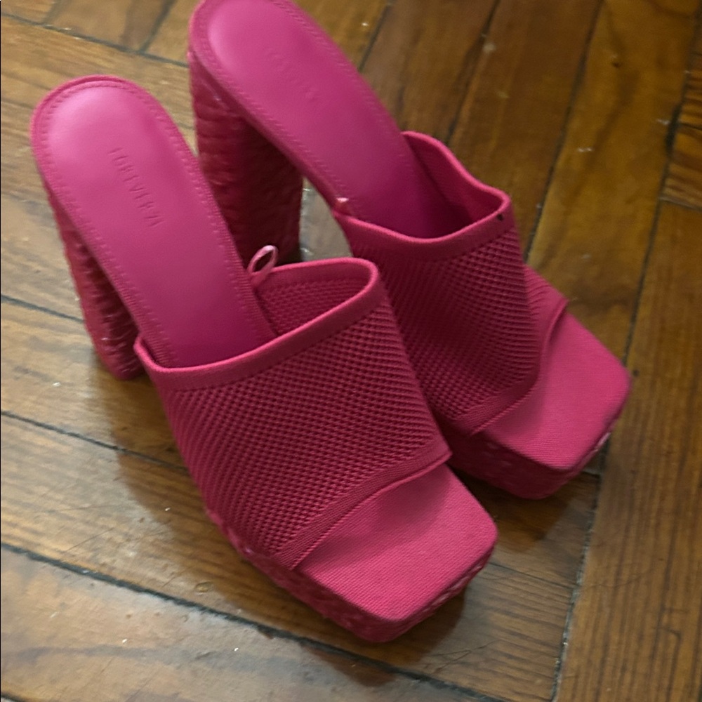 Forever 21 Pink Platform Shoes with Chunky Heel